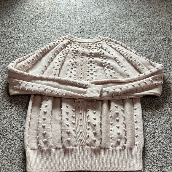 Amour Vert cream Crew Neck Sweater with Textured Details pit 2 pit 20. - Picture 4 of 4